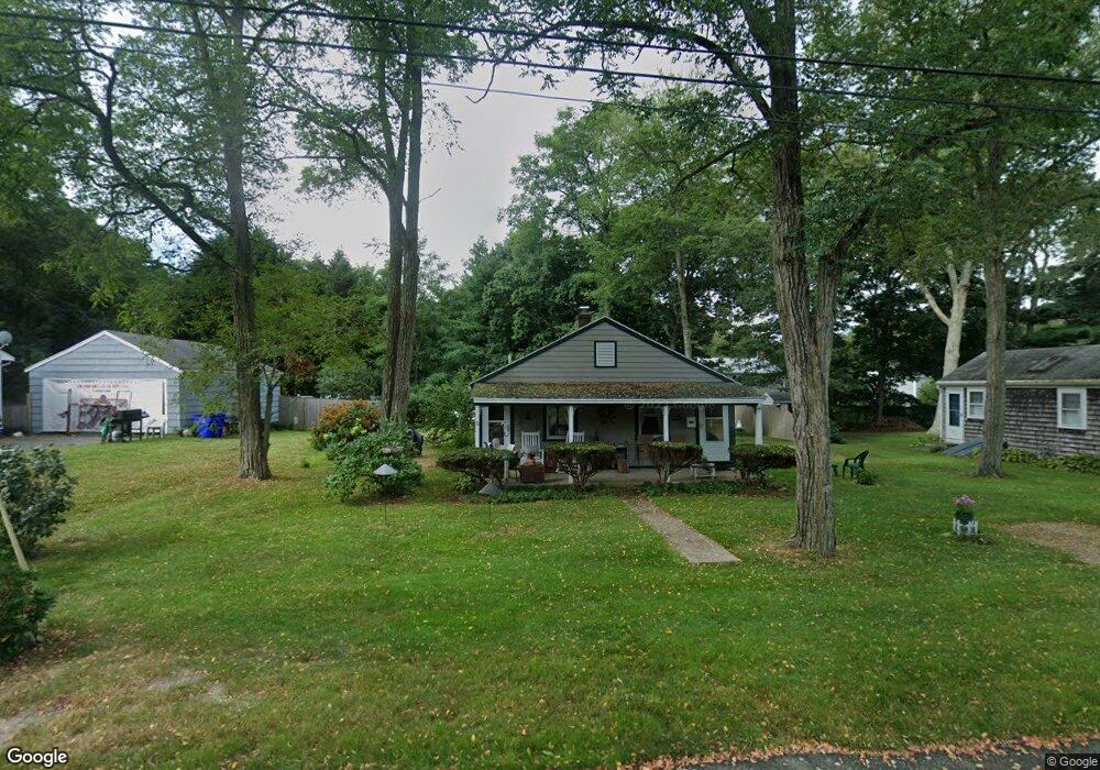 5 Freeman St, Buzzards Bay, MA 02532 - photo 1