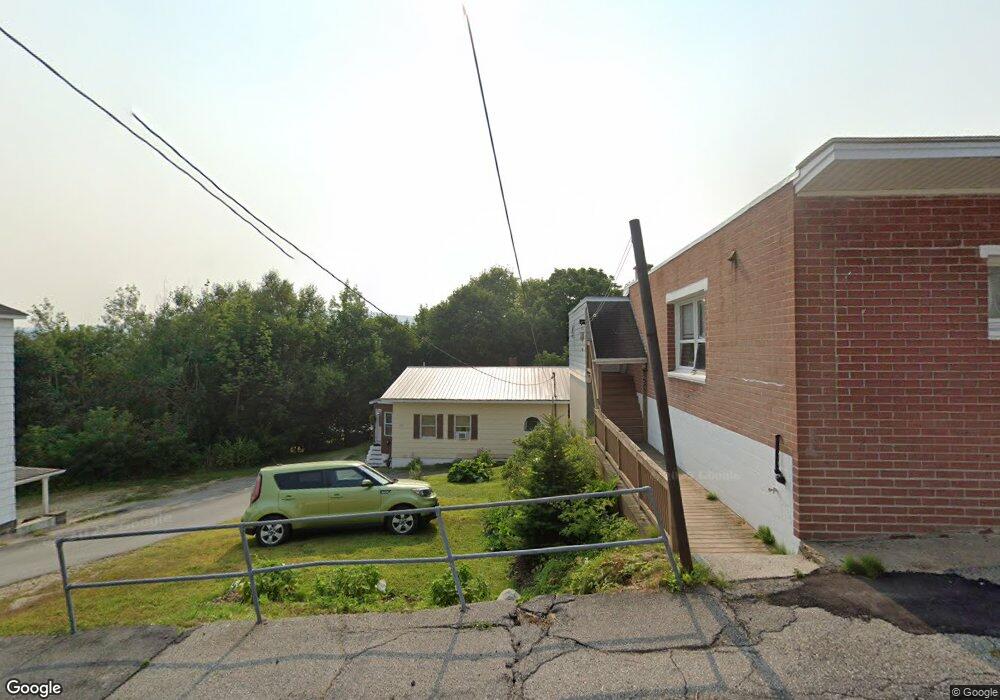 670 2nd Ave, Berlin, NH 03570 - photo 1