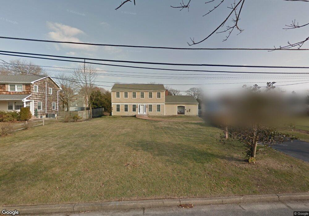 115 Benson Ave, Sayville, NY 11782 - photo 1