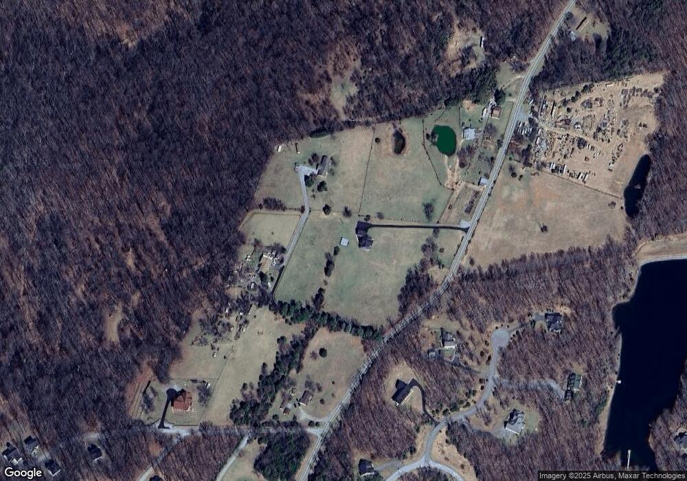 5064 Mission Rd, Harpers Ferry, WV 25425 - photo 1