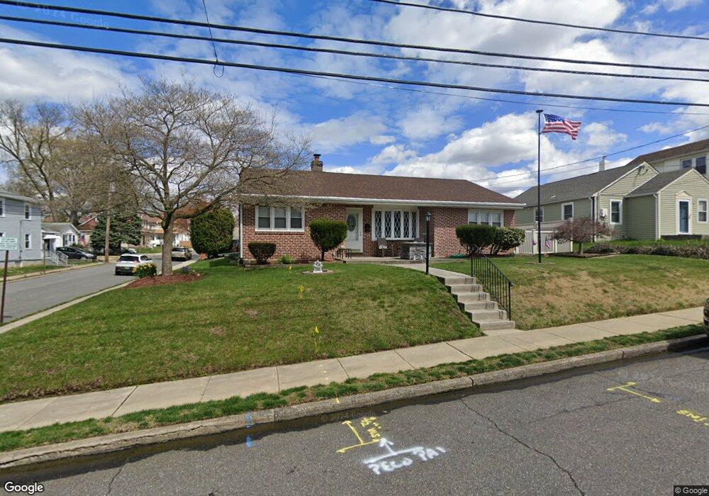 501 Dalmas Ave, Folcroft, PA 19032 - photo 1