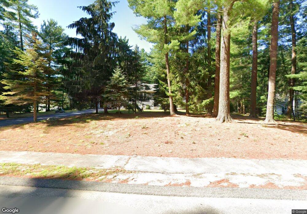 138 Edgewater Dr, Pembroke, MA 02359 - photo 1