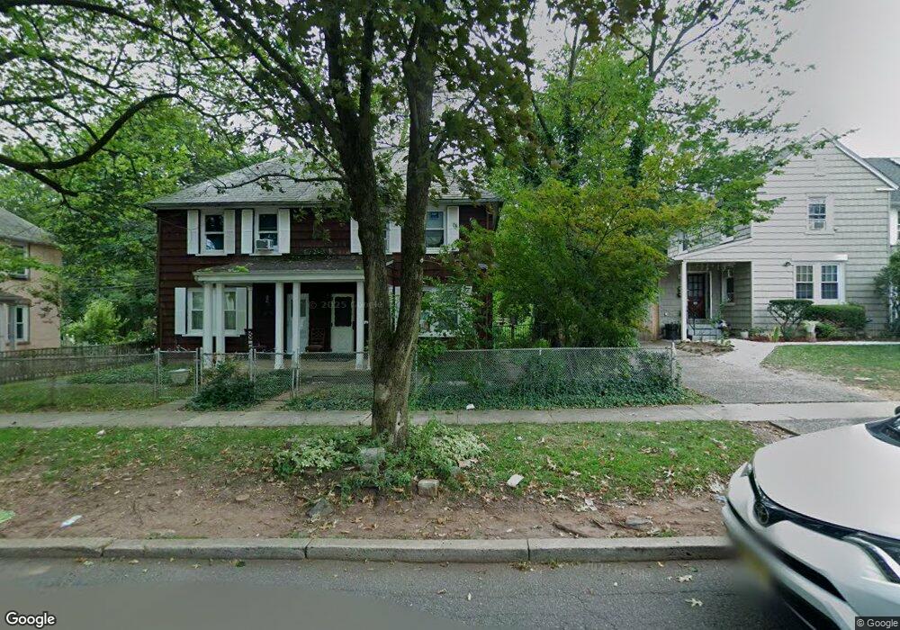 8 Mitchell Ave, New Brunswick, NJ 08901 - photo 1