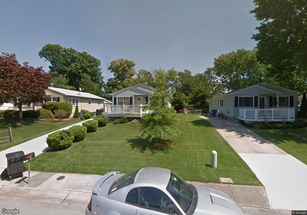 6033 Claire Dr, Elkridge, MD 21075 - photo 1