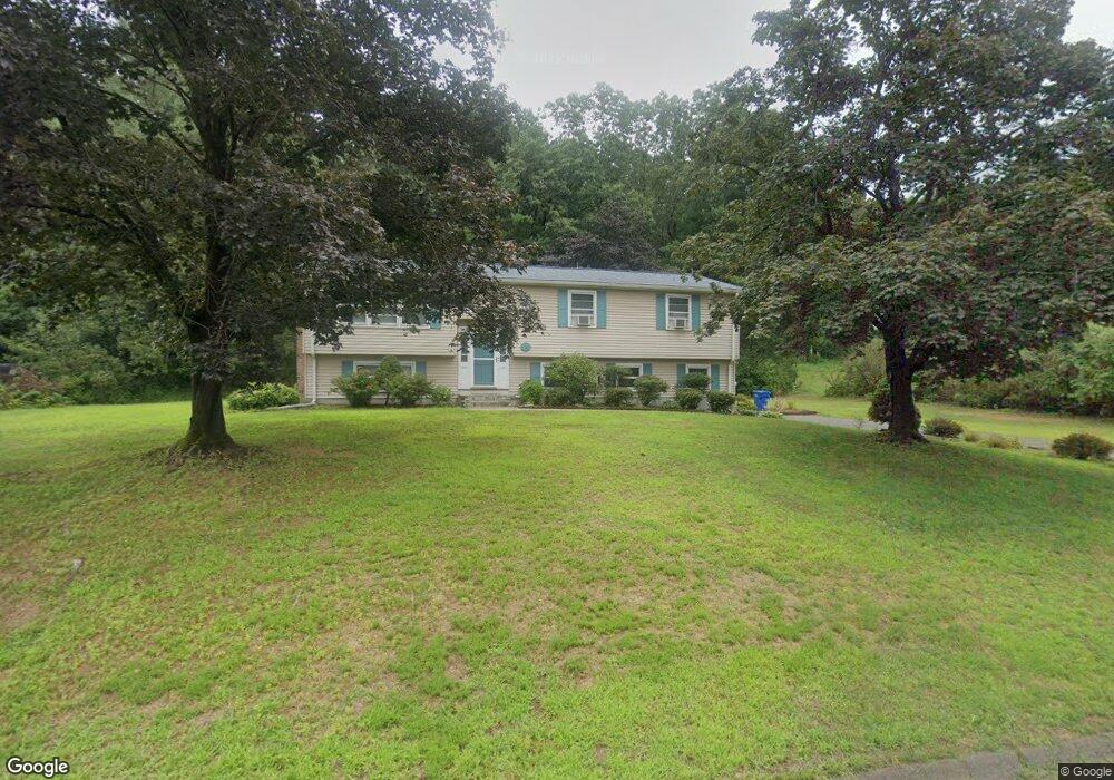 78 Hollow Brook Rd, Windsor, CT 06095 - photo 1