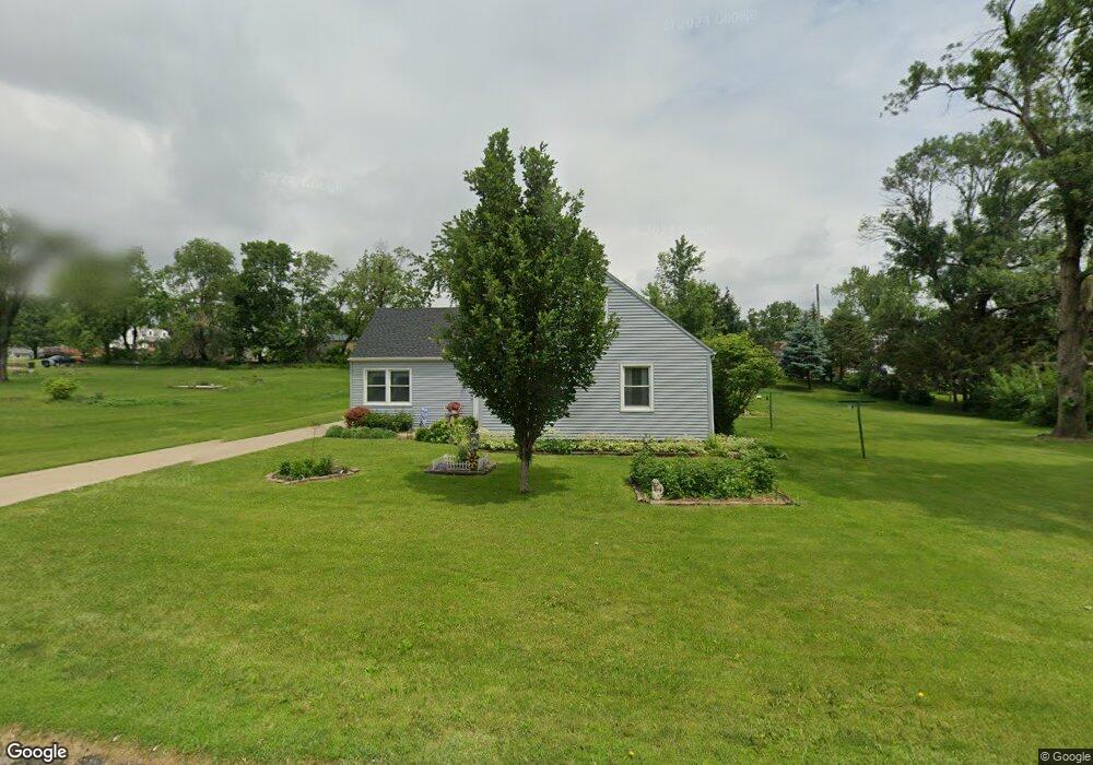 40 33rd Ave SW, Cedar Rapids, IA 52404 - photo 1