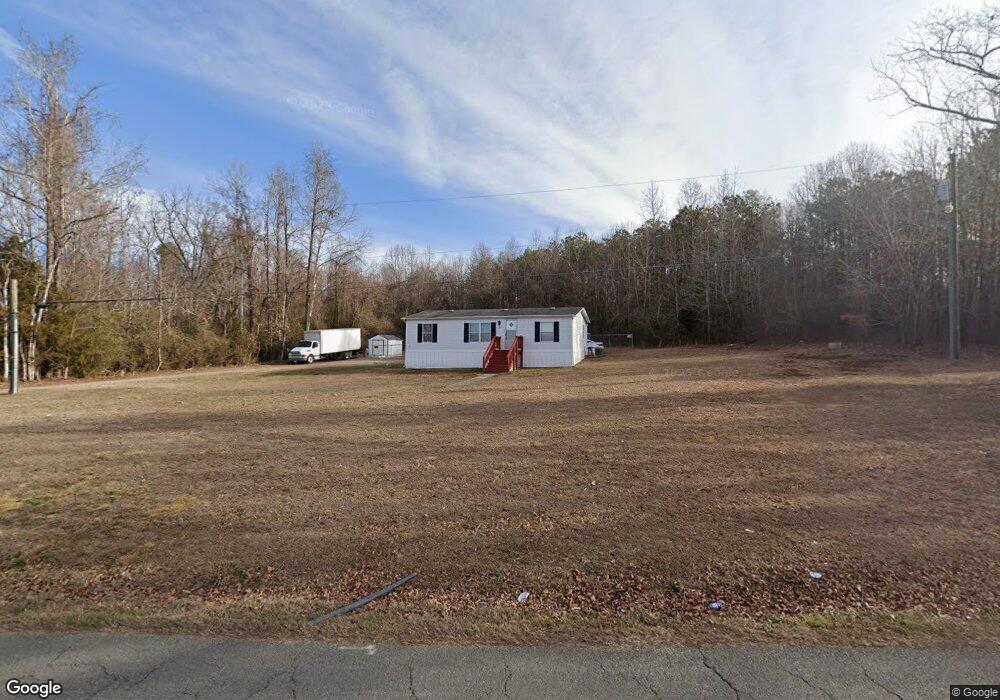 8127 N Henpeck Rd, Quinton, VA 23141 - photo 1