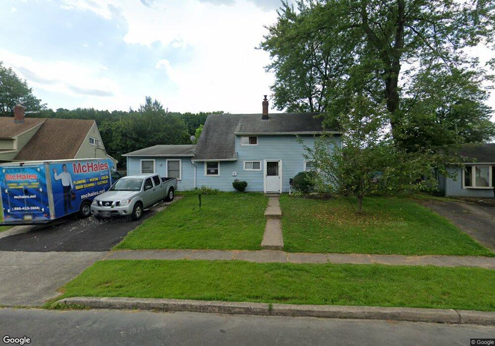 12 Ring Ln, Levittown, PA 19055 - photo 1