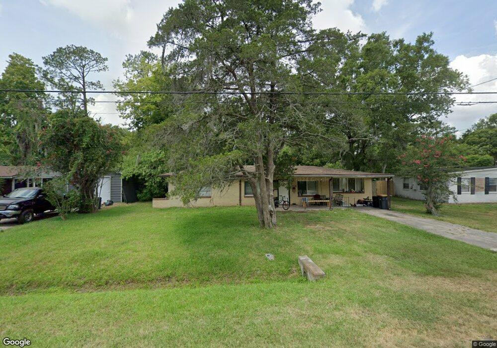 1914 Burkholder Cir W unit 1, Jacksonville, FL 32216 - photo 1