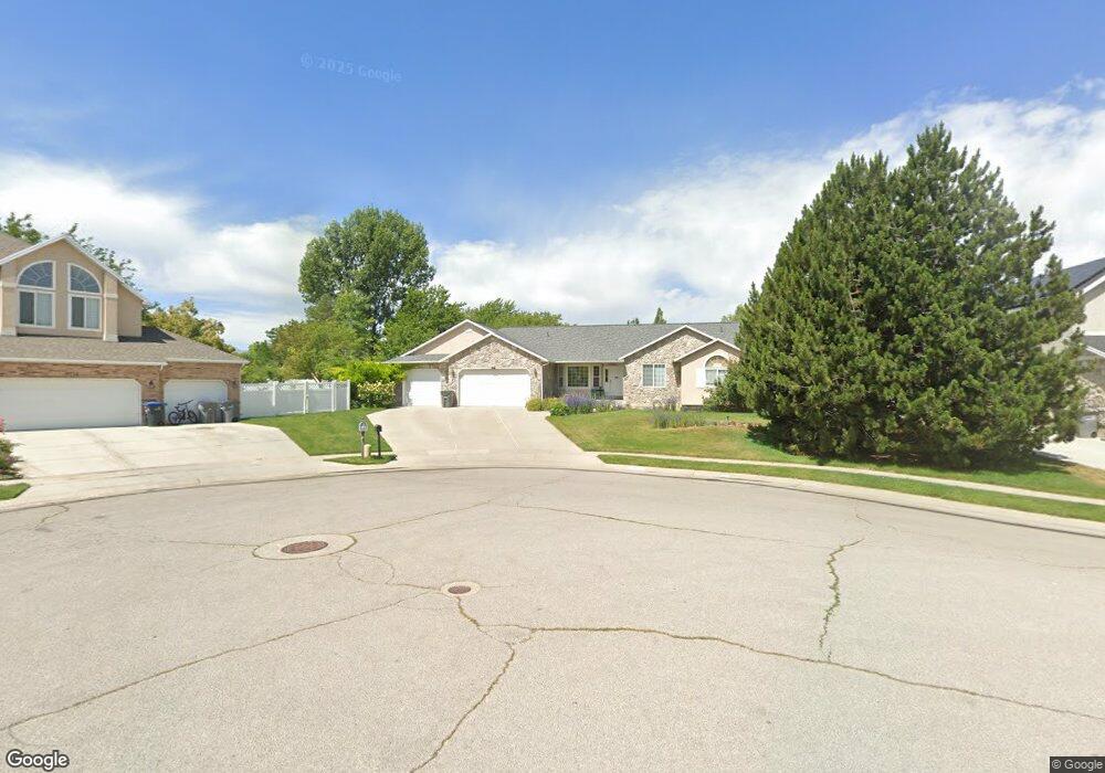 9712 S 2810 W, South Jordan, UT 84095 - photo 1