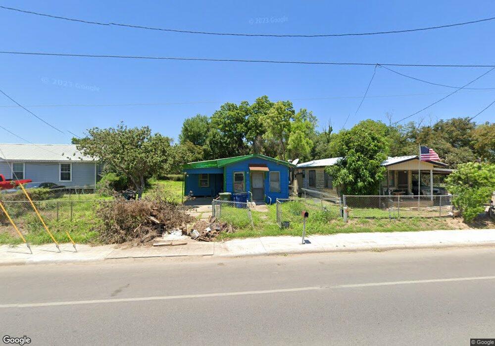 821 S Salinas Blvd, Donna, TX 78537 - photo 1