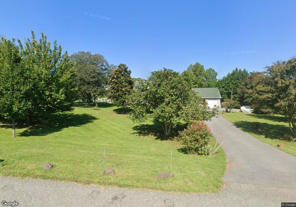 1600 Meadow Oaks Ln, Huntingtown, MD 20639 - photo 1