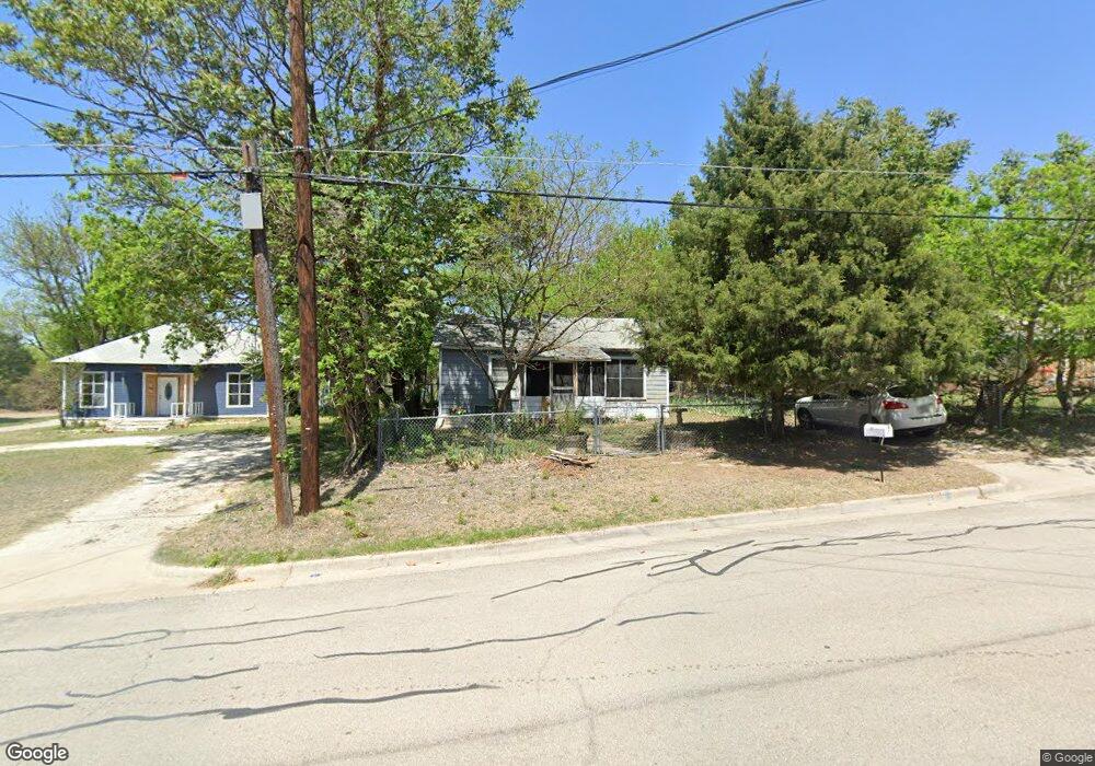 411 Soward Ave, Weatherford, TX 76086 - photo 1