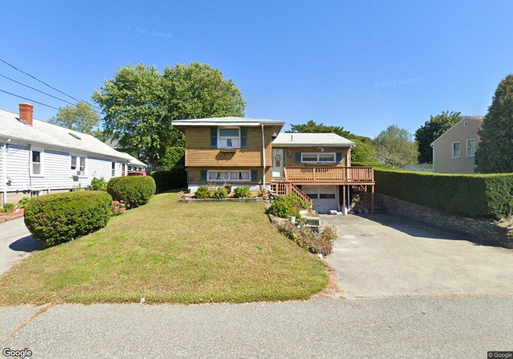 16 Baker St, Bristol, RI 02809 - photo 1