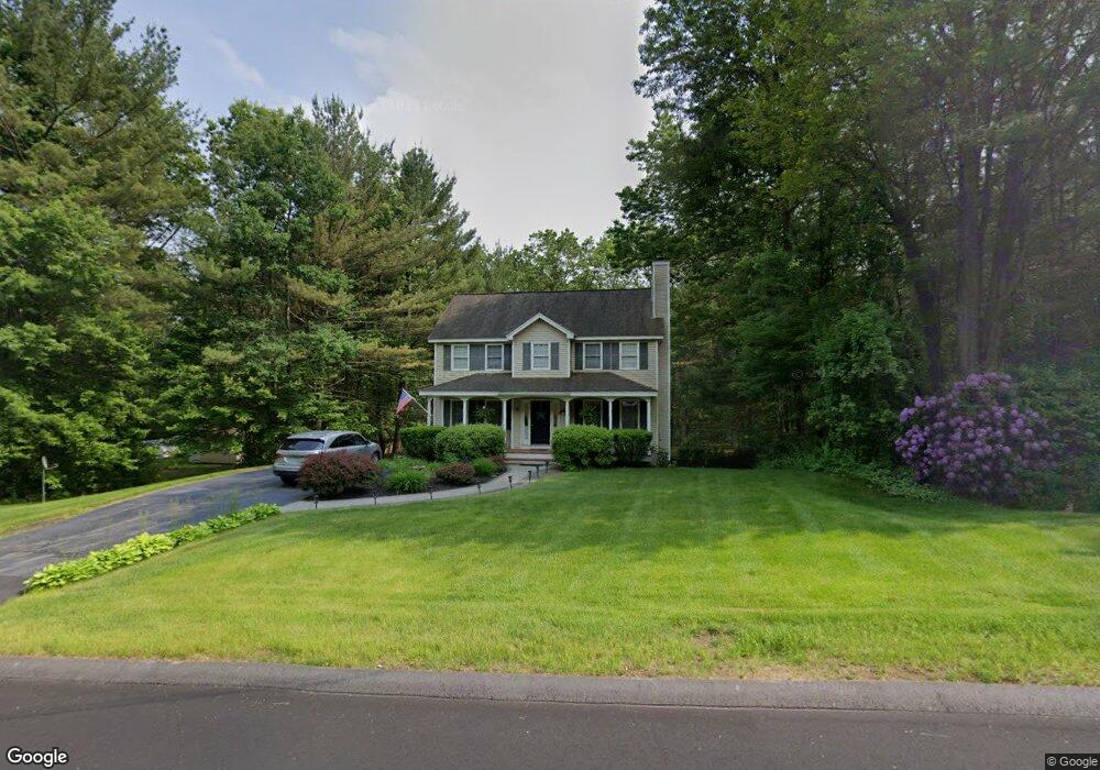 4 Buttonbush Ln, Litchfield, NH 03052 - photo 1