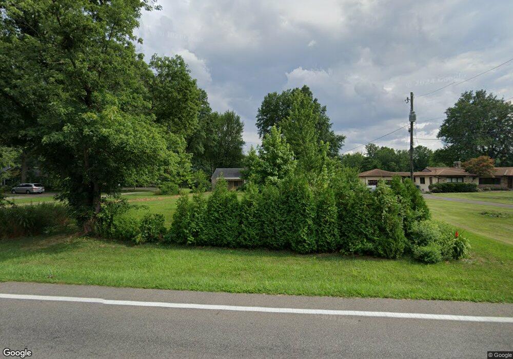 1335 E Cooke Rd, Columbus, OH 43224 - photo 1