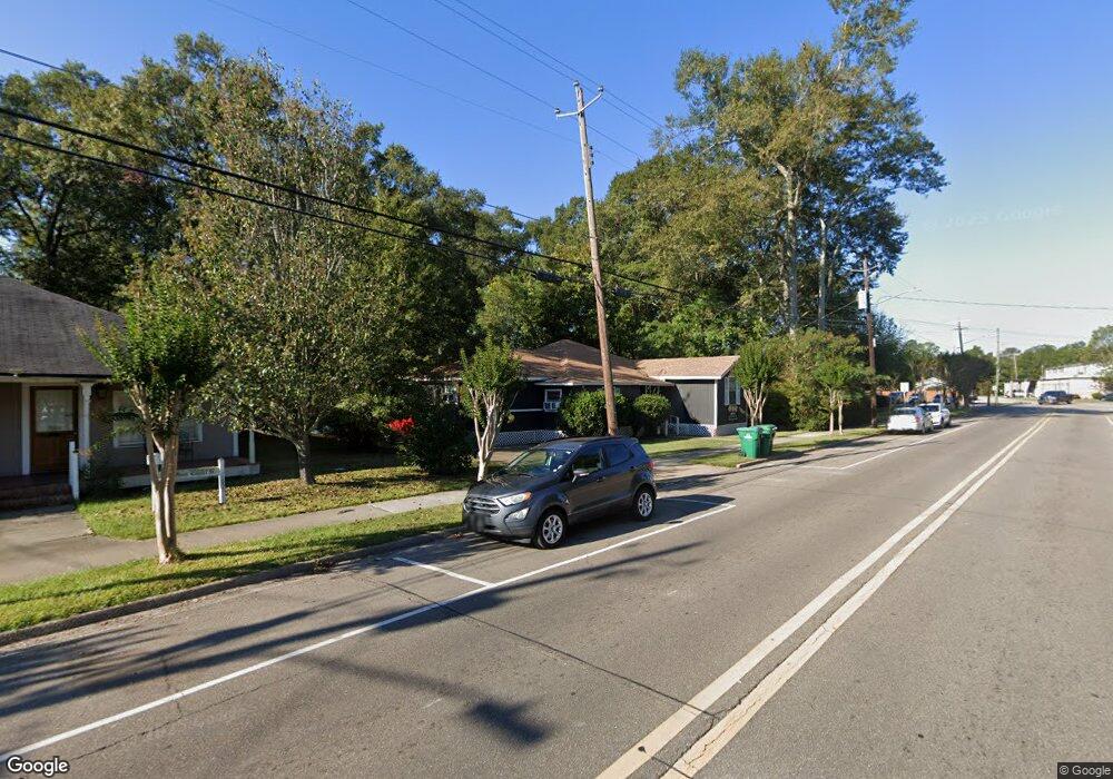 705 W Canal St, Picayune, MS 39466 - photo 1