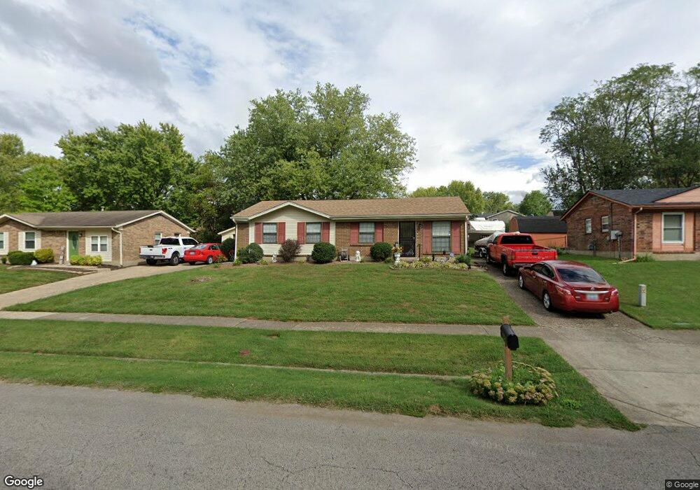 7723 Rochelle Rd, Louisville, KY 40228 - photo 1