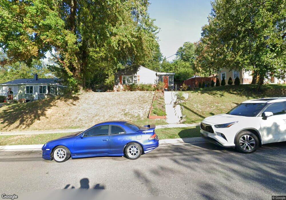 12208 Bluhill Rd, Silver Spring, MD 20902 - photo 1