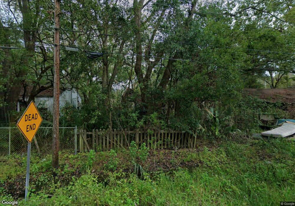 3502 Gordon St, Brunswick, GA 31520 - photo 1