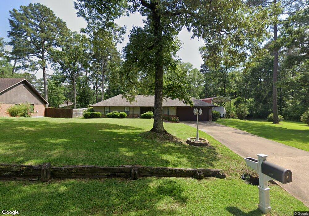 209 Spring Creek Dr, Pineville, LA 71360 - photo 1