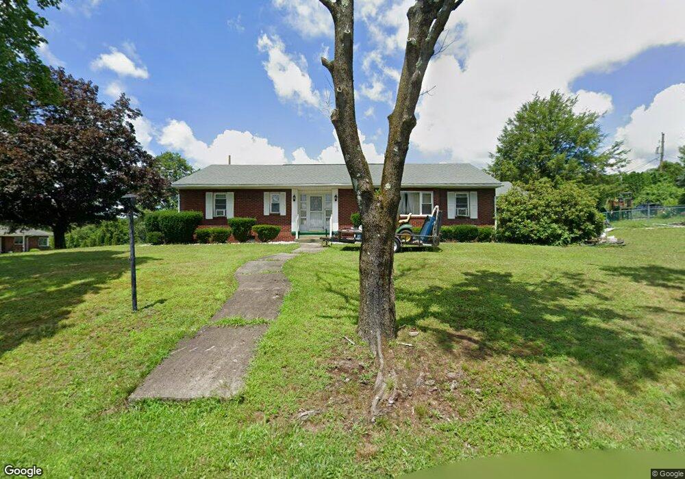 5 Clarryan St, Tamaqua, PA 18252 - photo 1