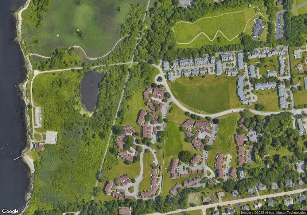 61 Sea Breeze Ln unit 61, Bristol, RI 02809 - photo 1