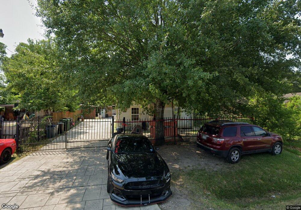 6616 Saint Augustine St, Houston, TX 77021 - photo 1