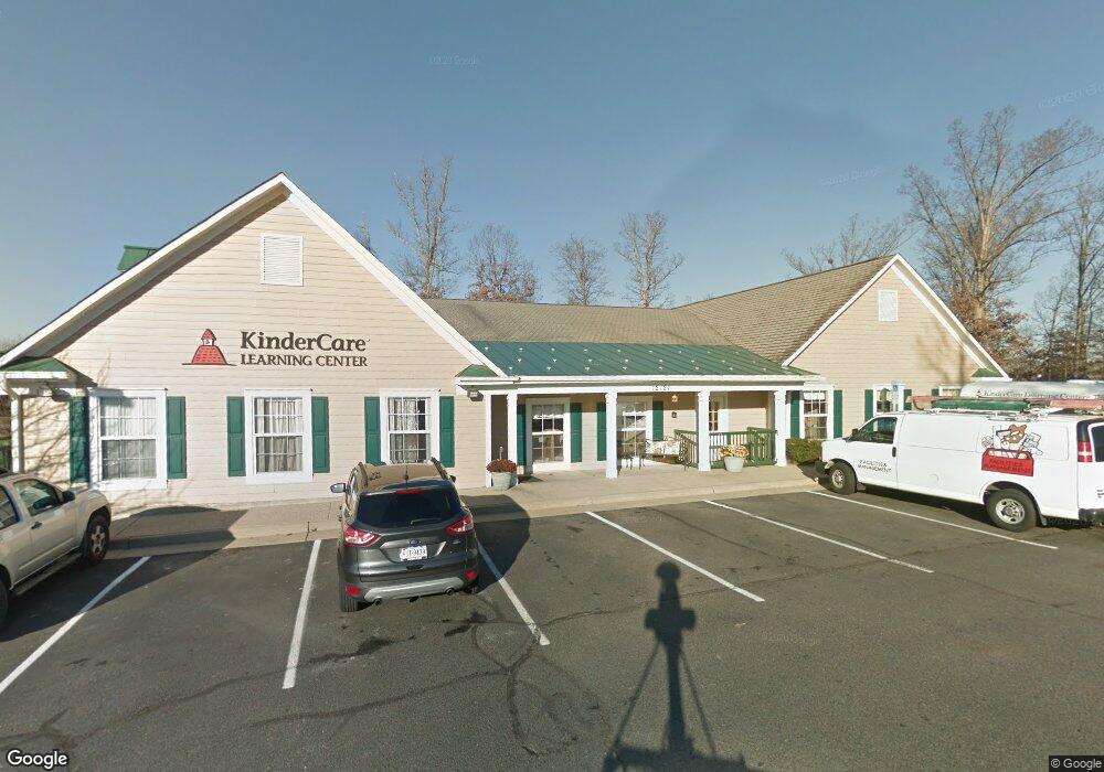 12121 Caithness Cir, Bristow, VA 20136 - photo 1