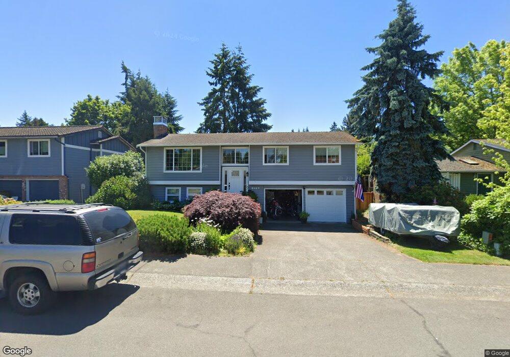 8127 NE 142nd St, Bothell, WA 98011 - photo 1