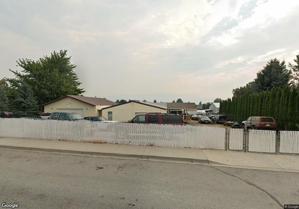 2450 5th St NE, East Wenatchee, WA 98802 - photo 1