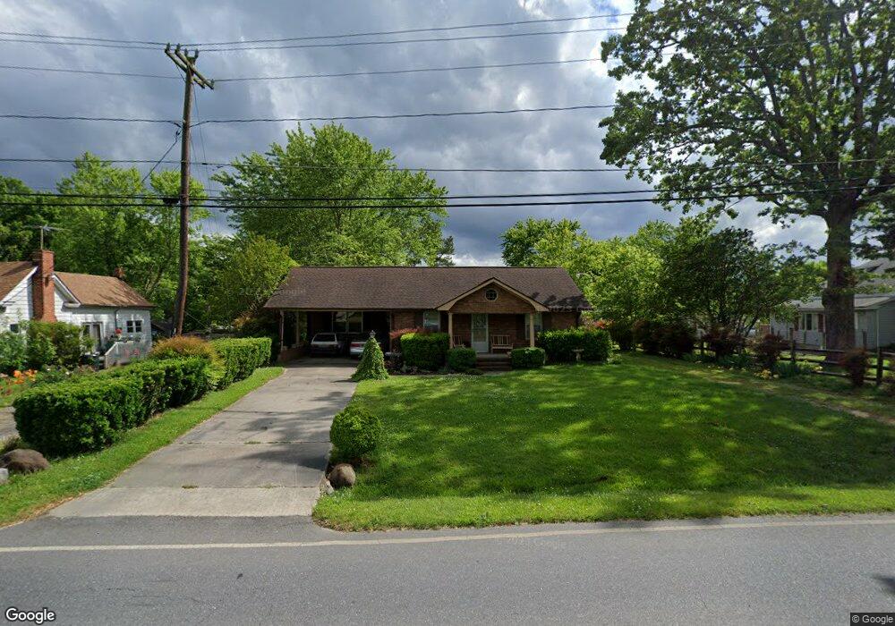 3261 Old Glenola Rd, High Point, NC 27263 - photo 1