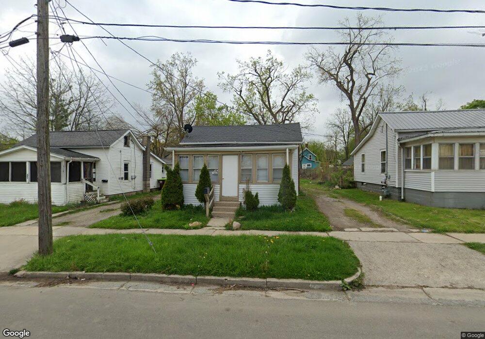 514 Oak St, Adrian, MI 49221 - photo 1