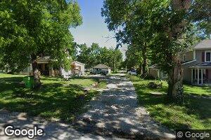 319 W 7th St, Lyndon, KS 66451