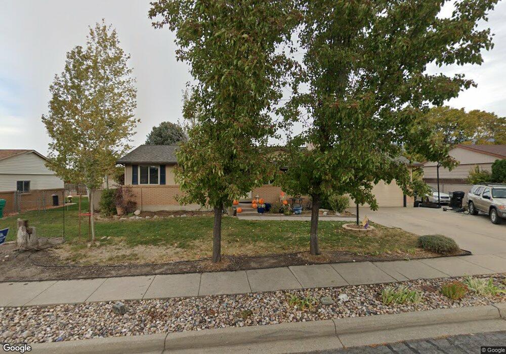 864 W 1850 S, Woods Cross, UT 84087 - photo 1