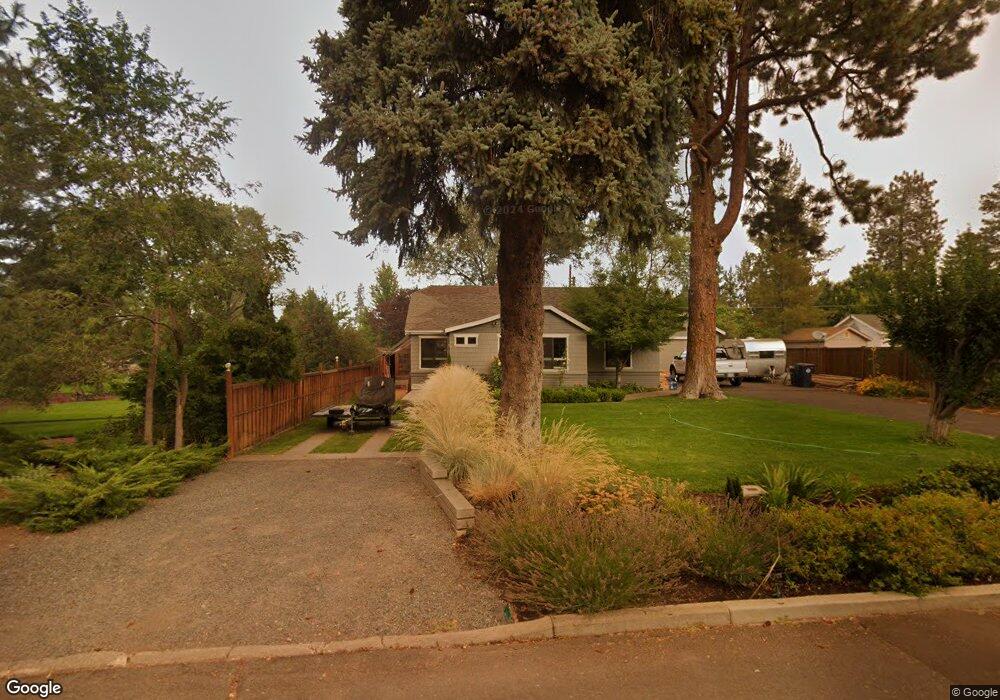 534 NE Seward Ave, Bend, OR 97701 - photo 1