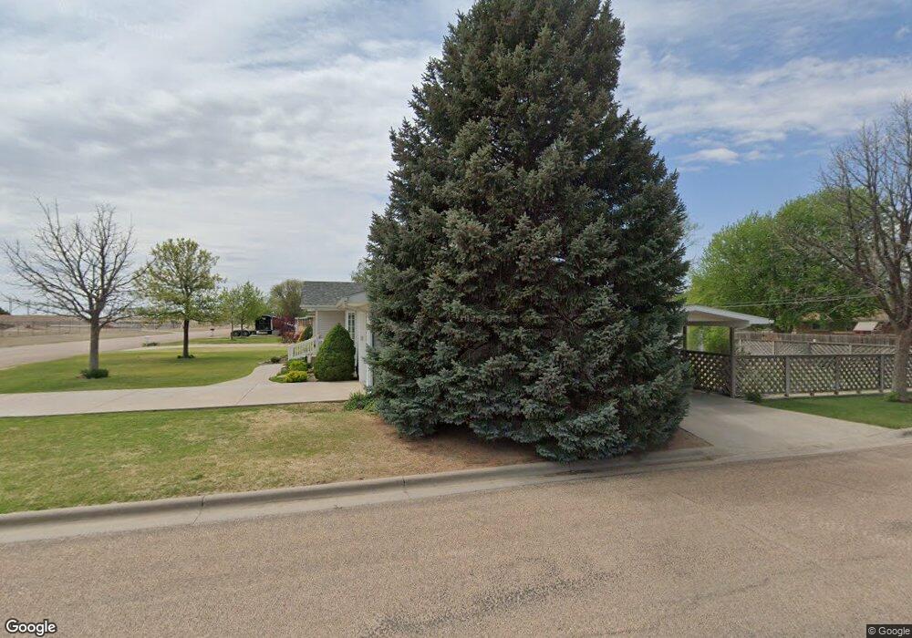 1401 S Adams St, Hugoton, KS 67951 - photo 1