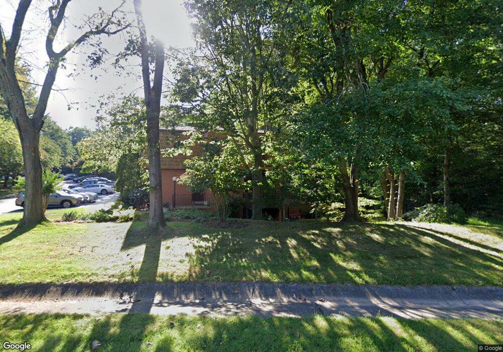 10875 Deborah Dr, Potomac, MD 20854 - photo 1