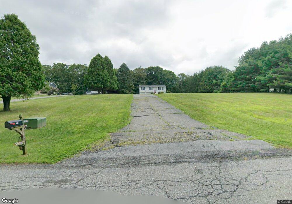 135 Susan Dr, Poughquag, NY 12570 - photo 1