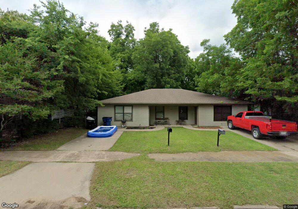 605 W Day St unit 101, Denison, TX 75020 - photo 1