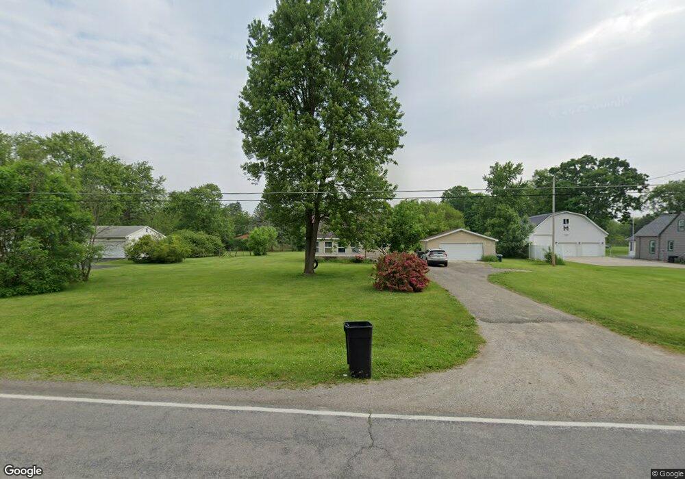 3383 E Carpenter Rd, Flint, MI 48506 - photo 1