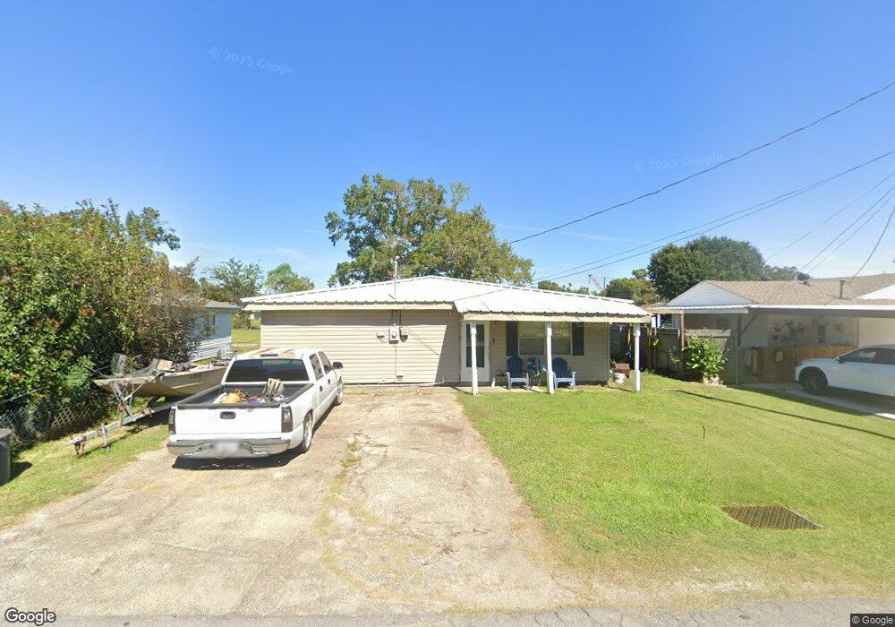 225 Hidalgo Dr, Houma, LA 70363 - photo 1