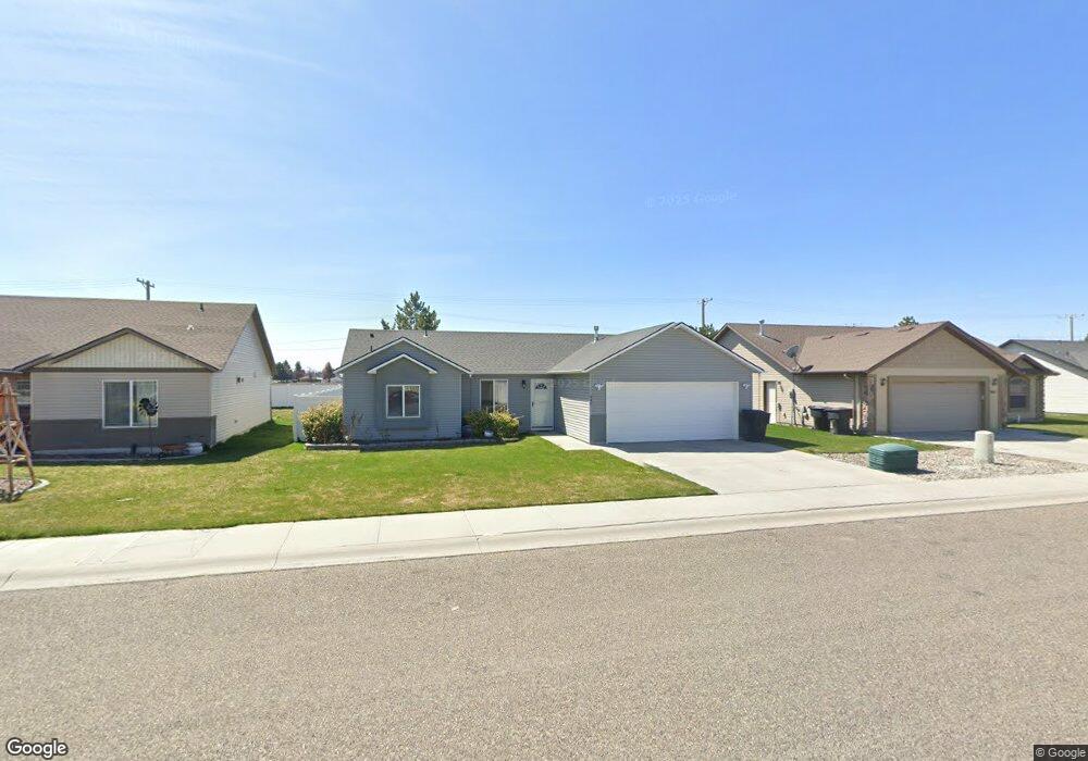 949 Zion St, Burley, ID 83318 - photo 1