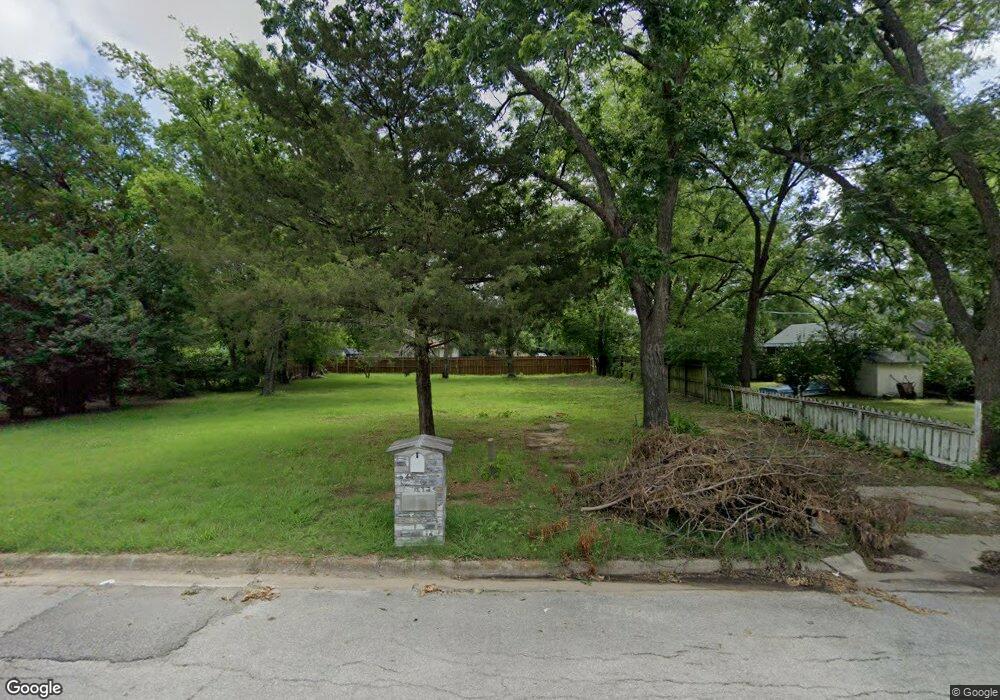 308 E St NE, Ardmore, OK 73401 - photo 1