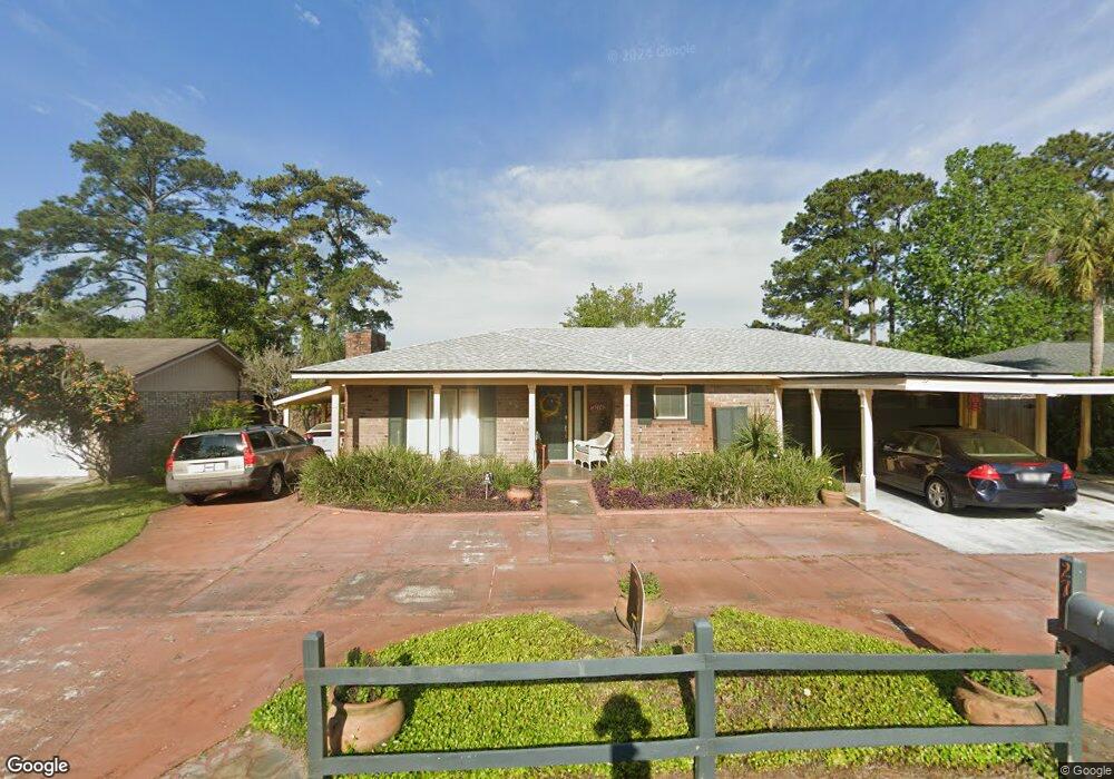 2762 Winrock Dr W, Jacksonville, FL 32216 - photo 1