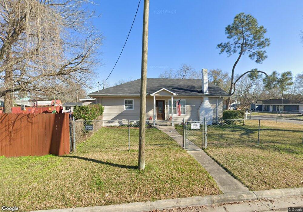 7001 Sloan St, Houston, TX 77087 - photo 1