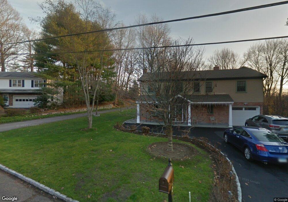 70 Holmes Ave, Darien, CT 06820 - photo 1