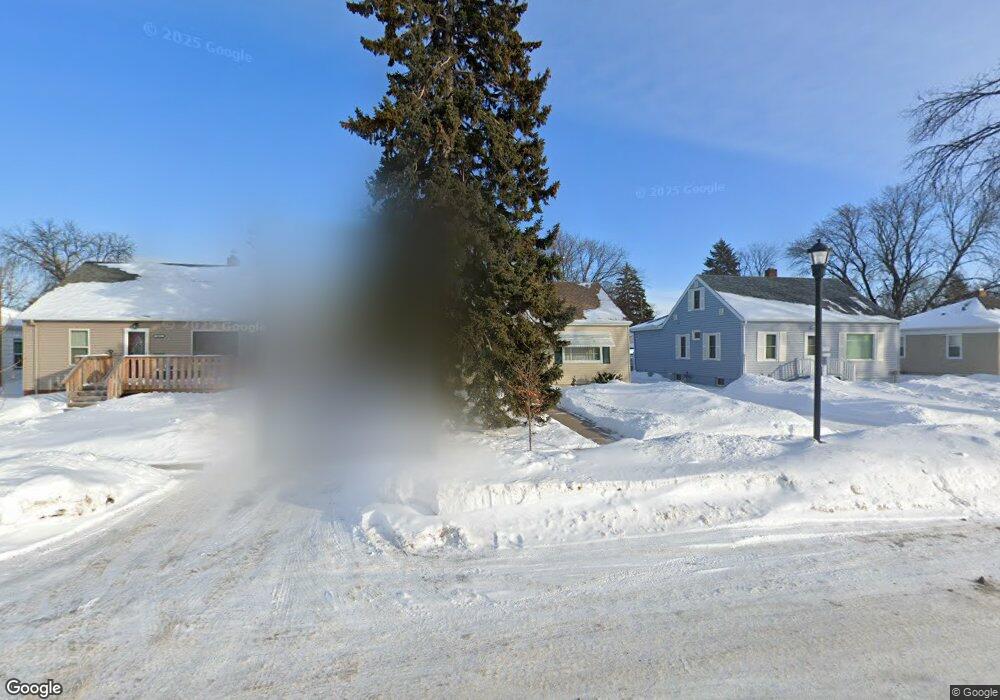 1437 7th St N, Fargo, ND 58102 - photo 1