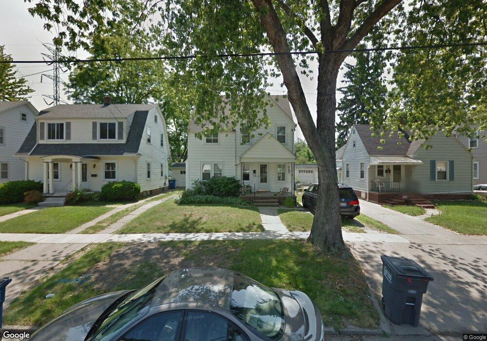 3922 Bellevue Rd, Toledo, OH 43613 - photo 1