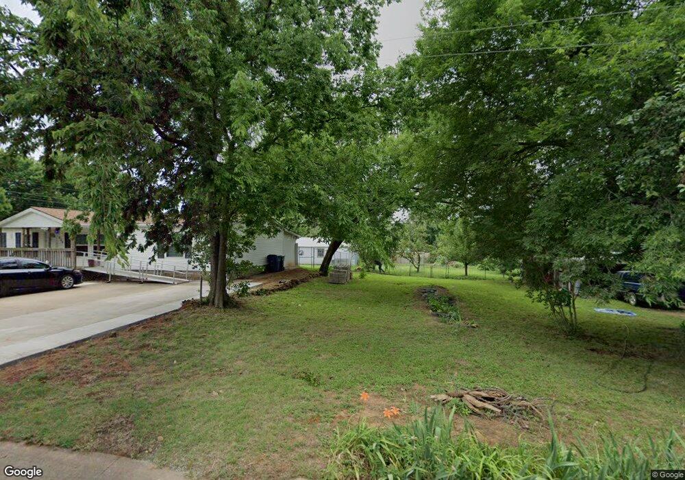 900 Chase St, Denison, TX 75020 - photo 1